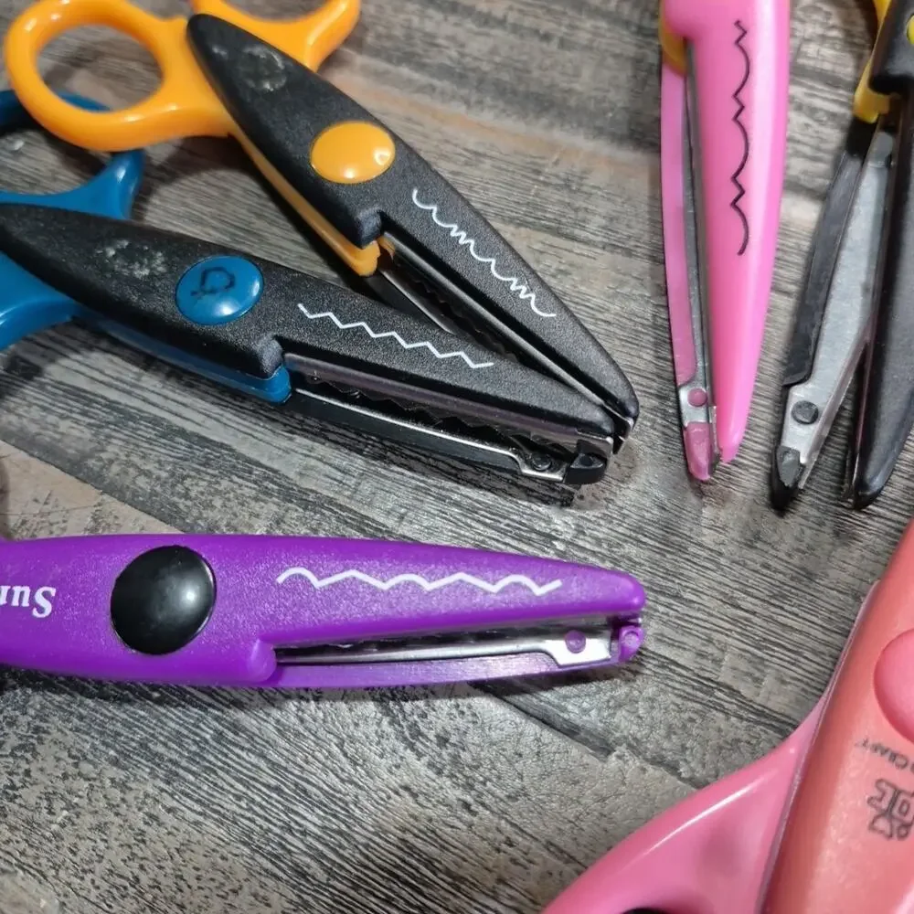 Crafting Scissors Paper Crafting Scrapbooking Shapers Decorative Lot of 11